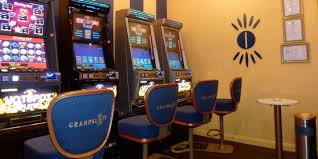 unik777 slot lottery draw interface showing number selection and entry confirmation